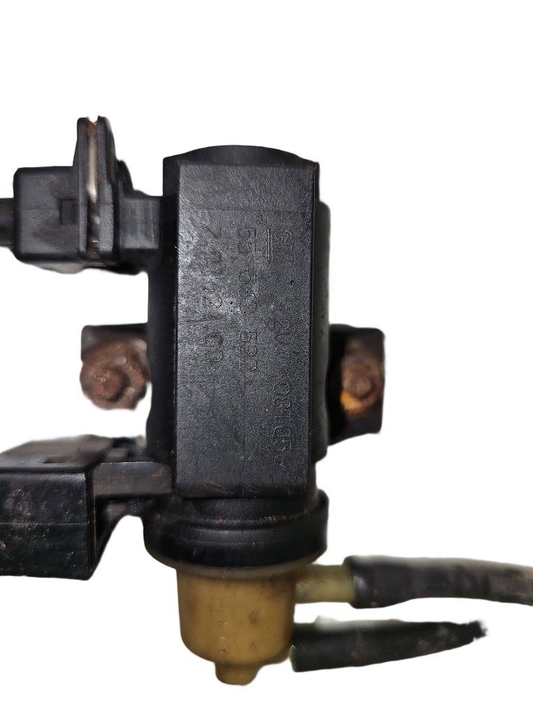 2005 - 2011 Saab 9-3 YS3F Saloon VACUUM CONTROL SOLENOID VALVE 55563532