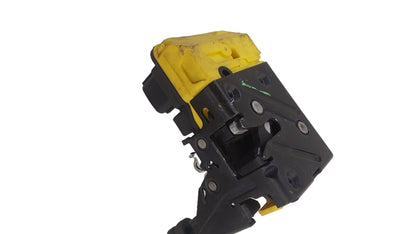 2004 Volvo V70  Estate Right Front Door Lock Actuator 30699749