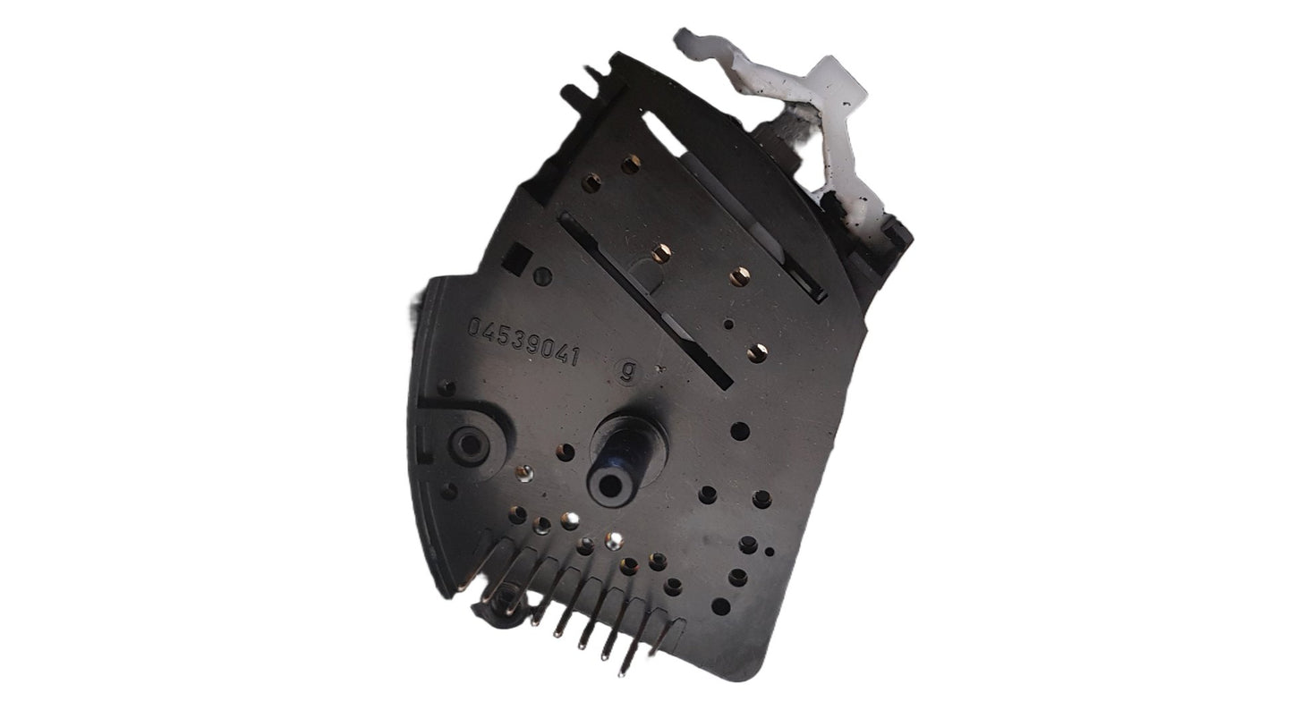 2010  9-3 Turbo Edition Tid E4 4 Dohc  Saloon Switch Gear 12805558