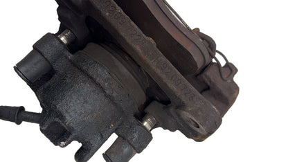 2009 Volvo XC90  Estate Right Front Caliper 8602858-6