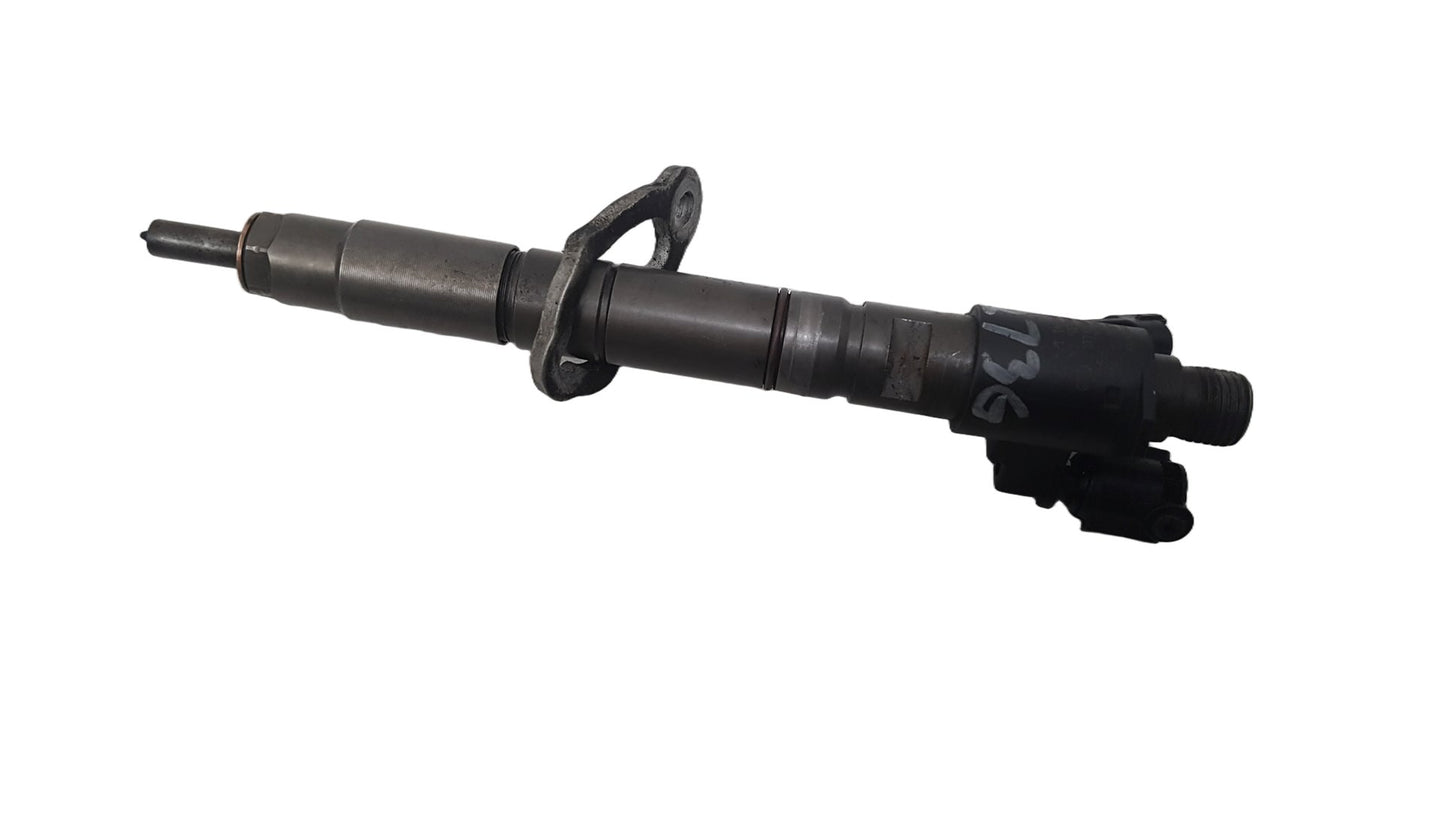 2007 - 2014 Volvo V70   Fuel Injector 31303238