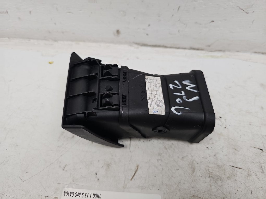 2005 - 2012 Volvo S40  Saloon AIR VENT (PASSENGER SIDE FRONT) 39888287
