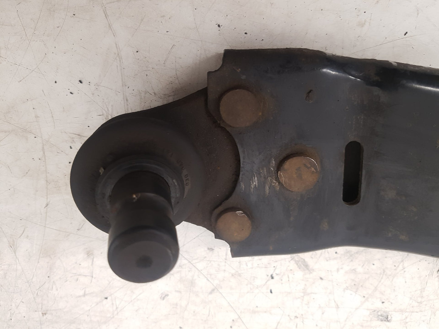 2010 - 2017 Volvo XC60  Estate Right Front Lower Control Arm 31317666