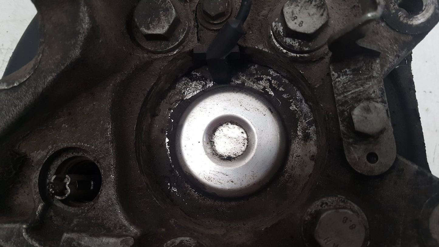 2001 - 2010 Volvo S60  Saloon Left Rear Hub Assembly 30647069