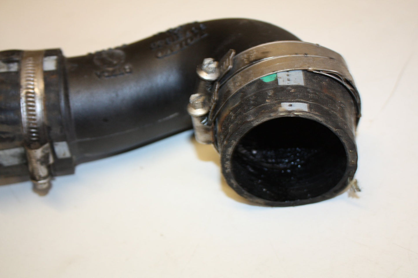 2009 - 2015 Volvo XC60  Estate Intercooler Pipe 30751920