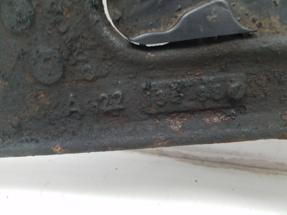 1995 - 2000 Volvo V70  Estate Left Front Lower Control Arm 8628497