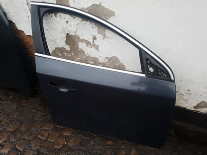 2012 Volvo S60  Saloon DOOR - BARE (FRONT PASSENGER SIDE) 32228971