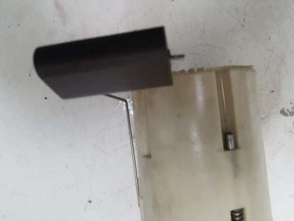 2006 - 2010 Volvo C70  Convertible Fuel Pump 30792206