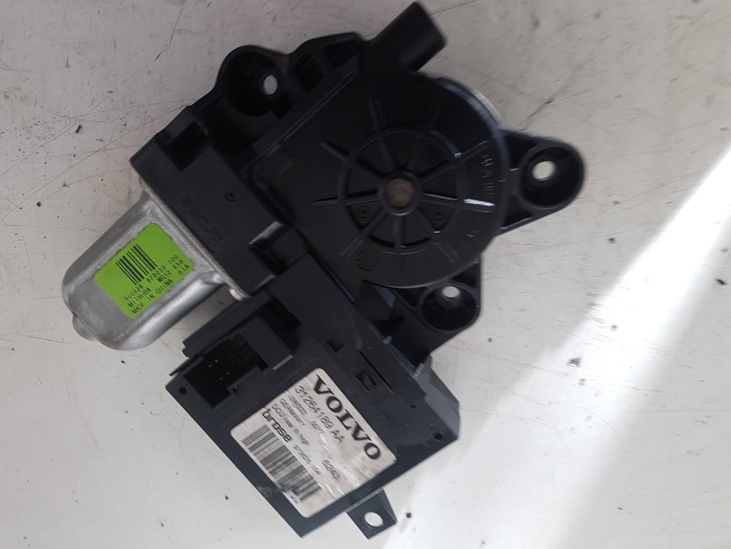 2005 - 2012 Volvo S40  Saloon WINDOW REG MOTOR (PASSENGER SIDE REAR) 31264189