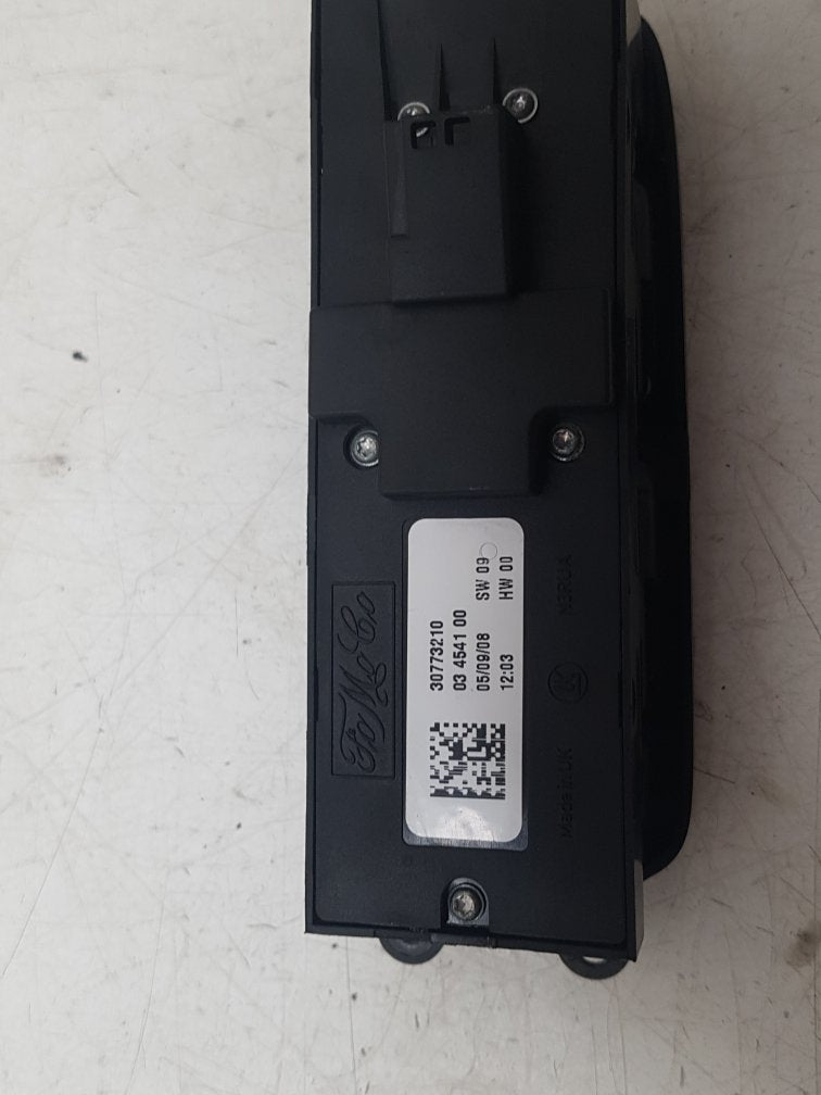 2004 - 2010 Volvo V50   Estate Right Front Window Switch 30773210