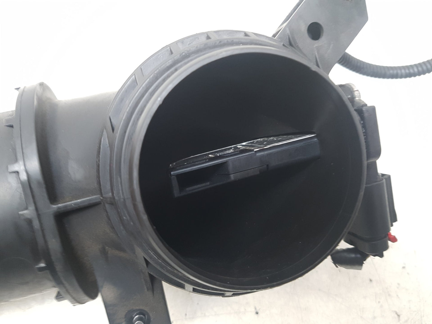 2004 - 2010 Volvo V50  Estate Air Flow Meter 7689484400