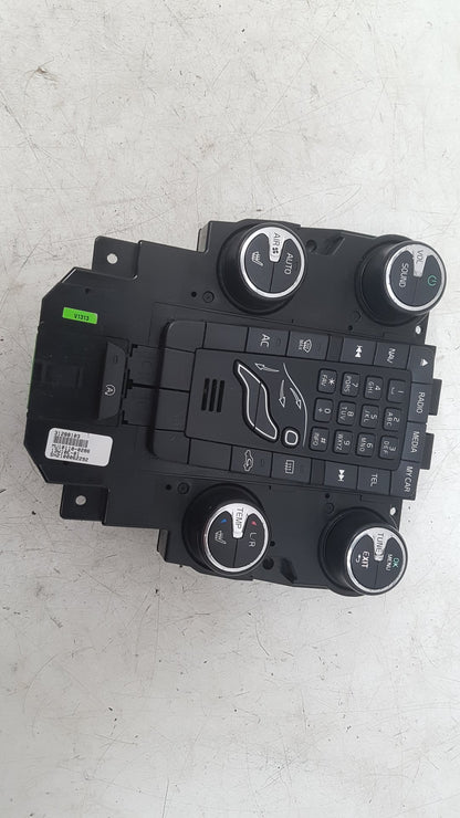 2013 Volvo V40  Hatchback HEATER & RADIO CONTROL PANNEL 31288103