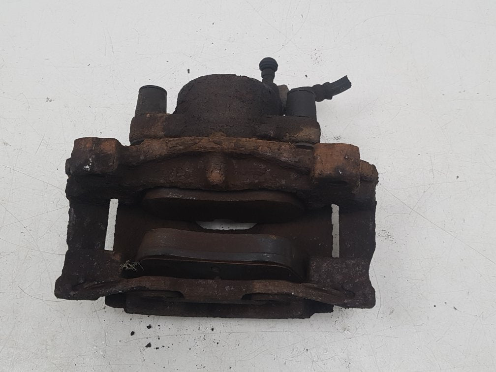 2007 - 2015 Volvo V70  Estate Right Front Caliper 8603754