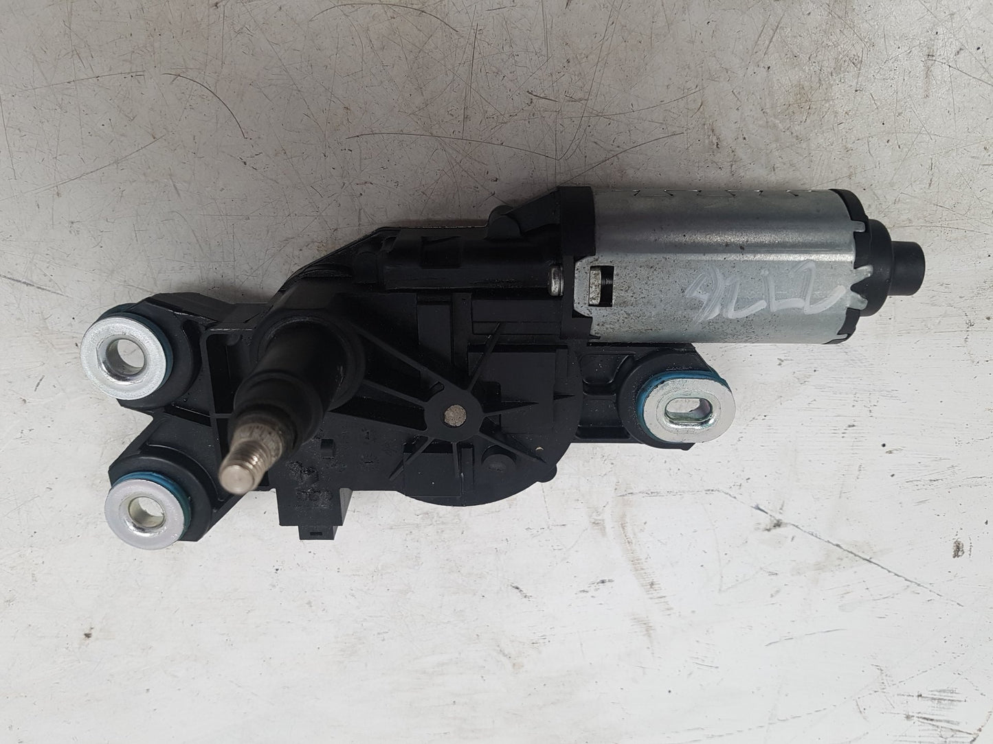 2008 - 2013 Volvo V70  Estate Rear Wiper Motor 31290787