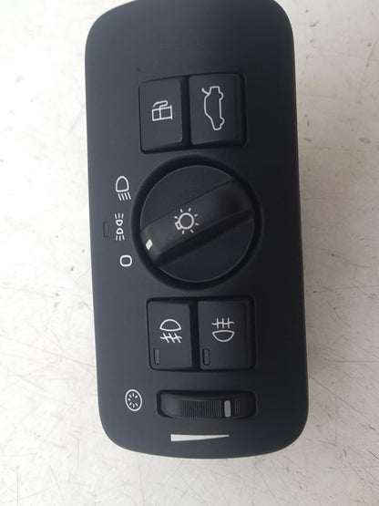 2009 - 2015 Volvo XC60  Estate Headlight Switch 30739434