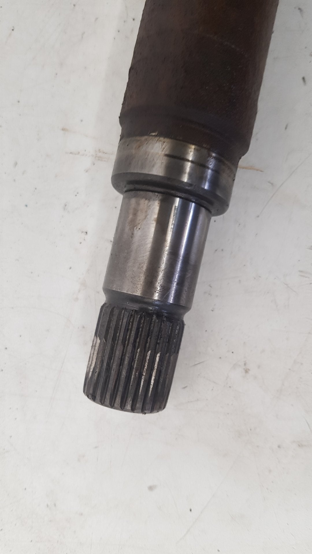 2005 Volvo V50  Estate Driveshaft (Manual) UK Drivers Side Front. 36001360