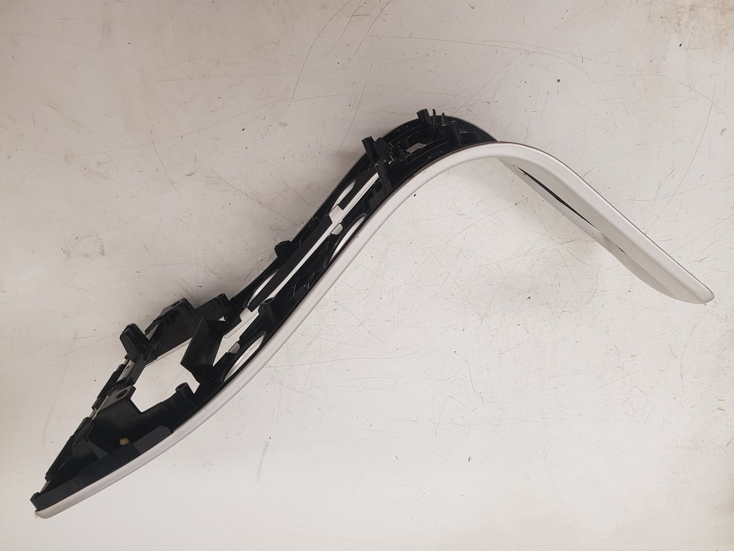 2010 - 2012 Volvo S40  Saloon CENTRE CONSOLE TRIM SURROUND 30672565
