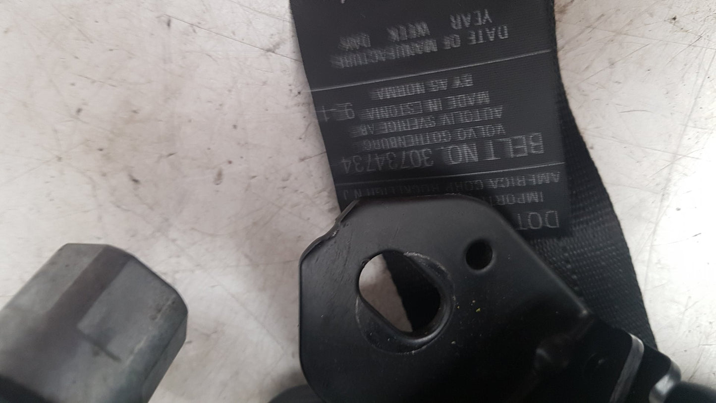 2000 - 2008 Volvo V70  Estate Left Front Seat Belt 30734734