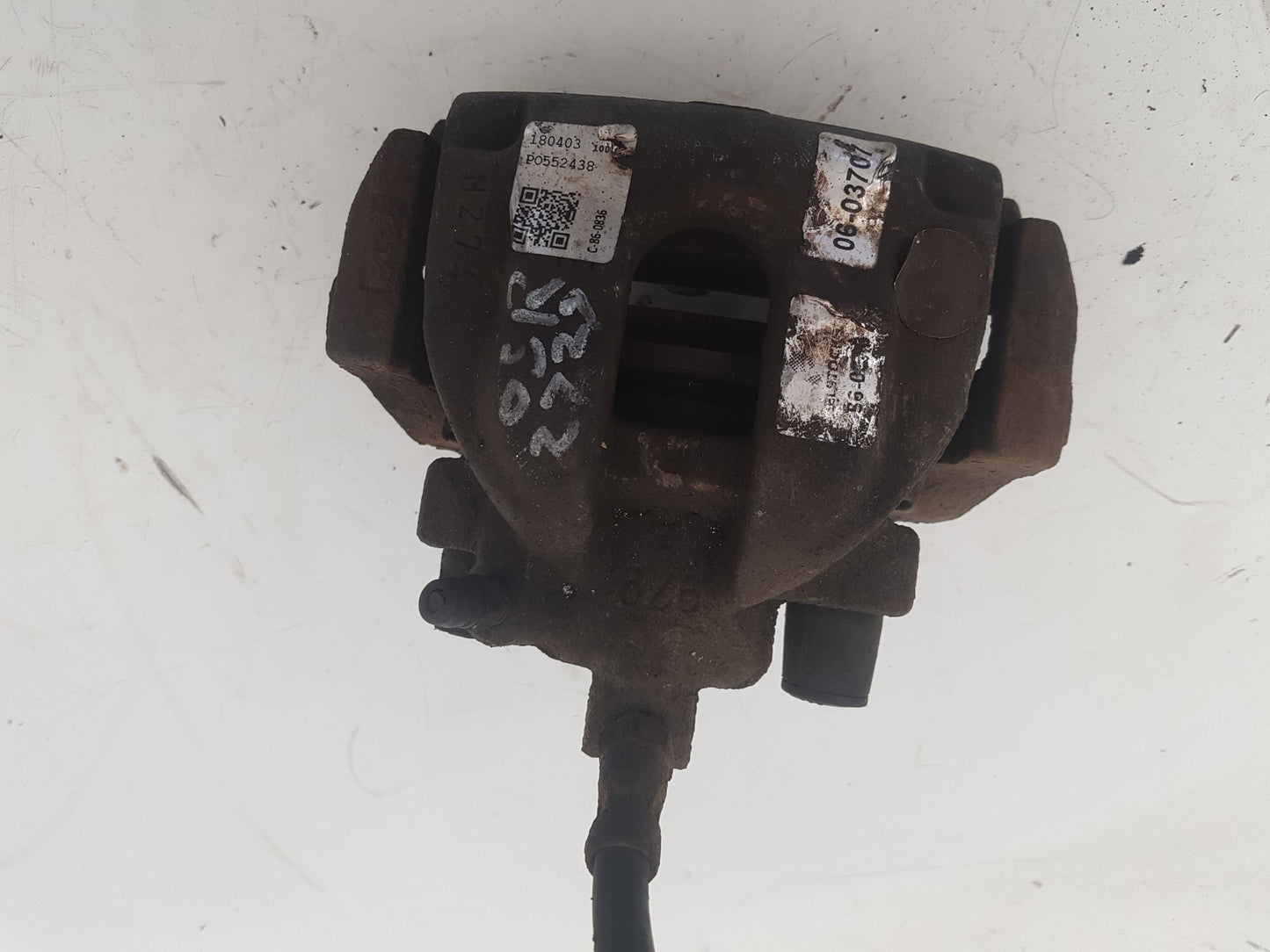2001 - 2008 Volvo V70  Estate Right Rear Caliper P0552438