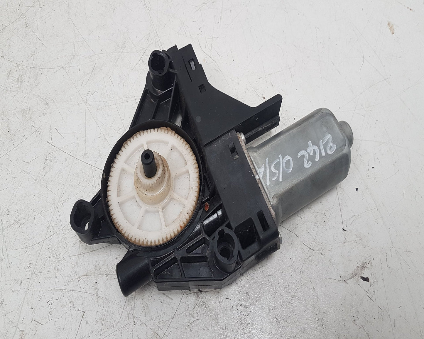 2010 - 2014 Volvo V60  Estate WINDOW REG MOTOR (DRIVERS SIDE FRONT) 966269-102