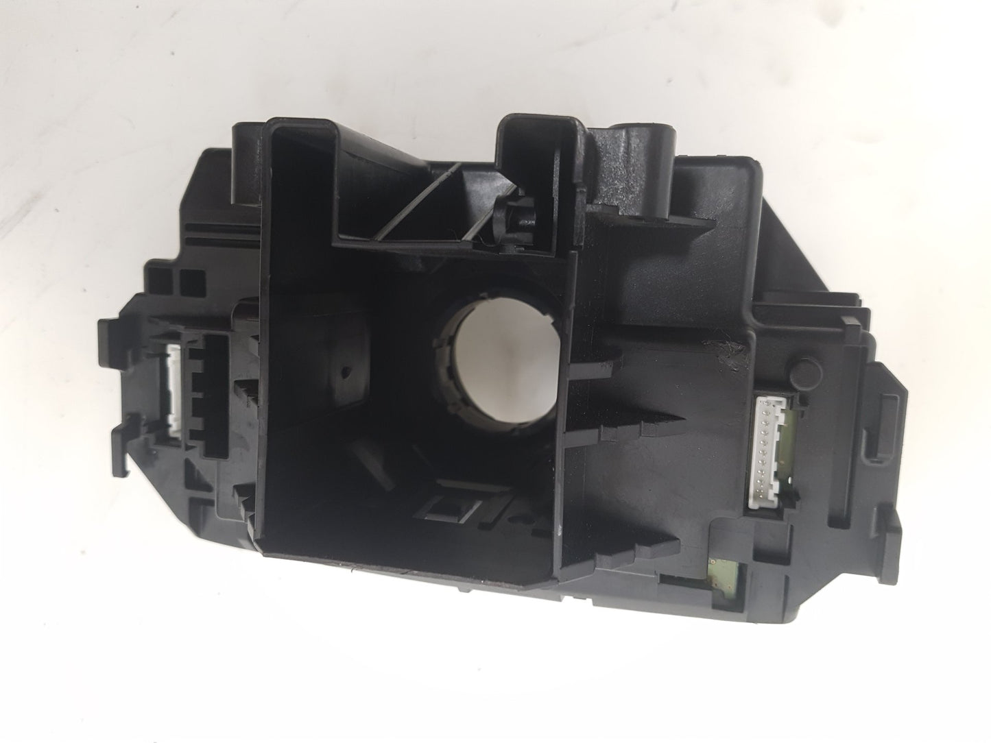 2010 - 2018 Volvo V60   STEERING WHEEL MODULE (SWM) 31334643