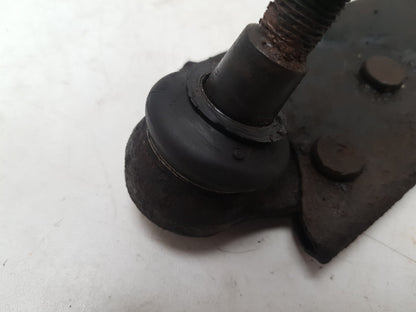 2010 Volvo S40  Saloon Left Front Lower Control Arm 31277463