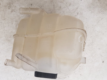 2017 - 2026 Volvo V60 II 225 Estate Radiator Pressure Bottle D2L4A