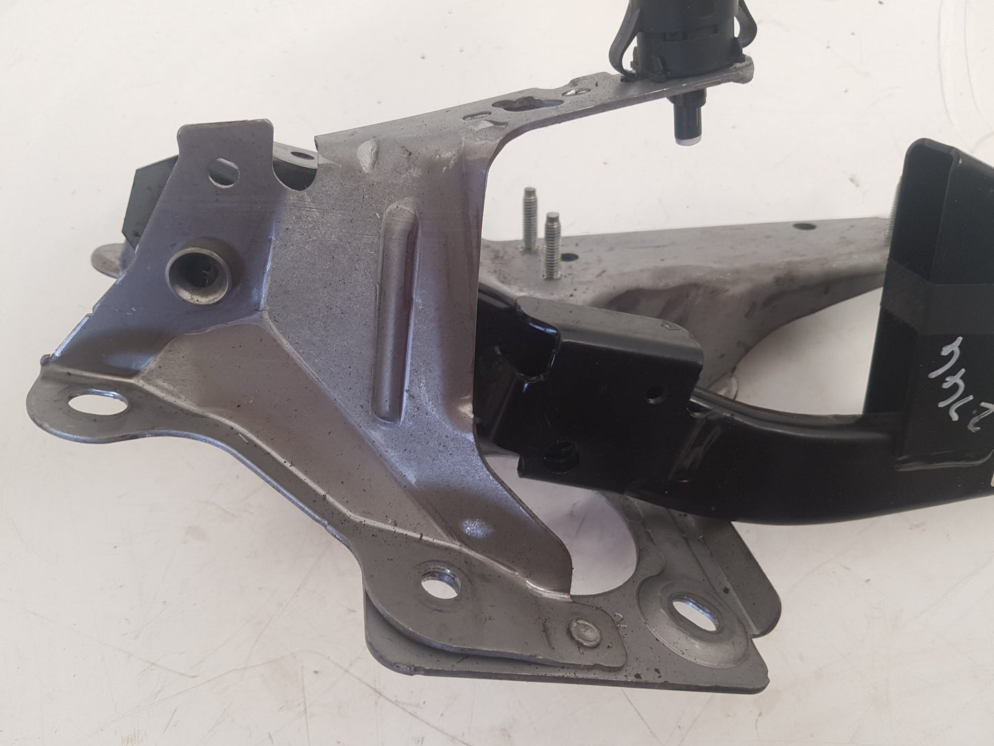 2005 Volvo V50  Estate Brake Pedal 30714999