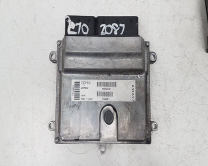 2006 - 2009 Volvo C70  Convertible Engine ECU 30743102