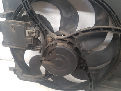 2012 - 2016 Volvo V40 Cross Country  Hatchback RADIATOR FAN & COWLING (A/C CAR) 32137338