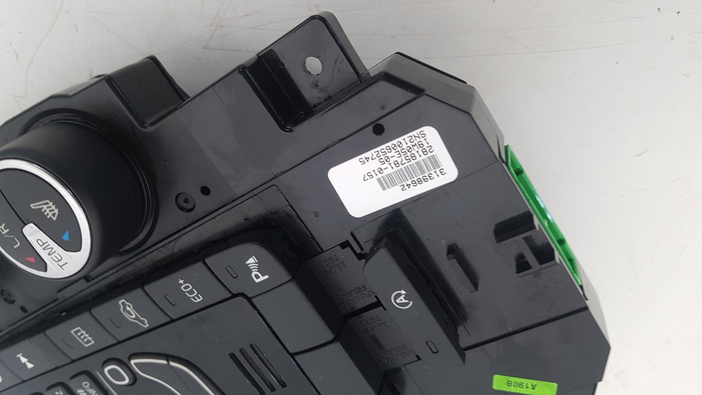 2012 - 2017 Volvo V40  Hatchback HEATER & RADIO CONTROL PANNEL 31398642