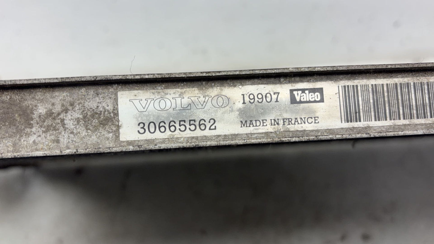 2003 - 2014 Volvo XC90   A/C Condenser 30665562