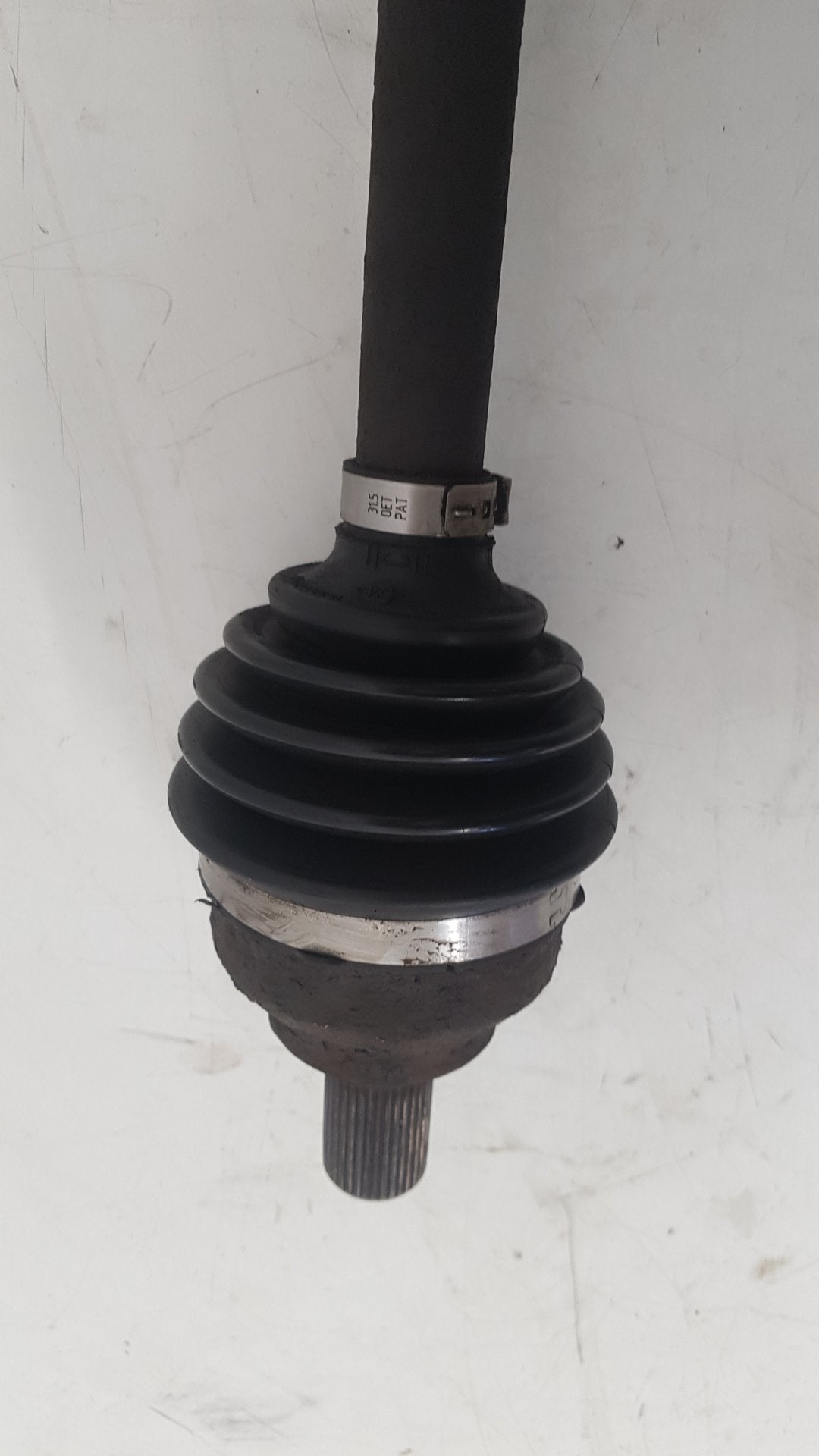 2005 Volvo V50  Estate DRIVESHAFT - PASSENGER FRONT (MANUAL) (ABS) 30741287