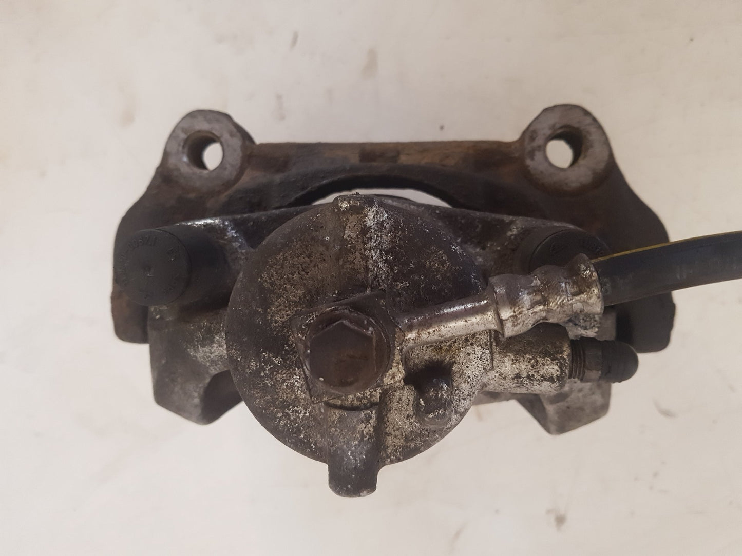 2005 - 2015 Saab 9-3  Estate Left Front Caliper