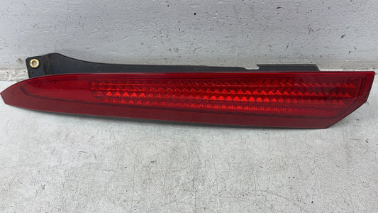 2007 - 2014 Volvo XC90  Estate PASSENGER REAR REFLECTOR 30698141