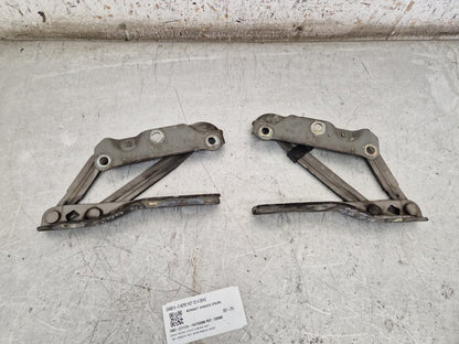 2001 - 2009 Saab 9-5  Estate Bonnet Hinge/Strut
