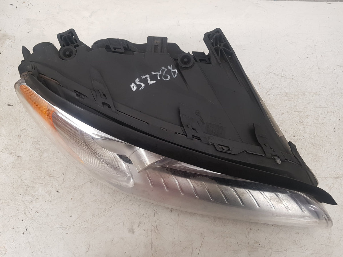 Volvo V70 Right Headlight Right 2008-2011 31214350 12M Warranty