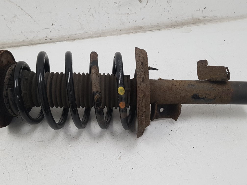 2007 - 2011 Volvo XC70  Estate Right Front Shock Absorber 31262150