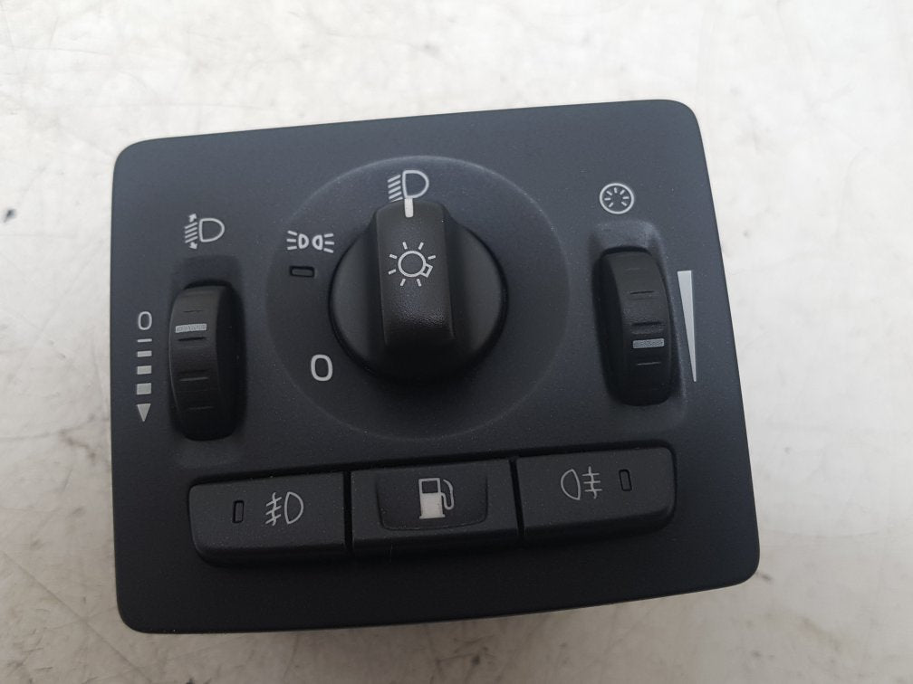 2004 - 2010 Volvo V50   Estate Headlight Switch 30739300