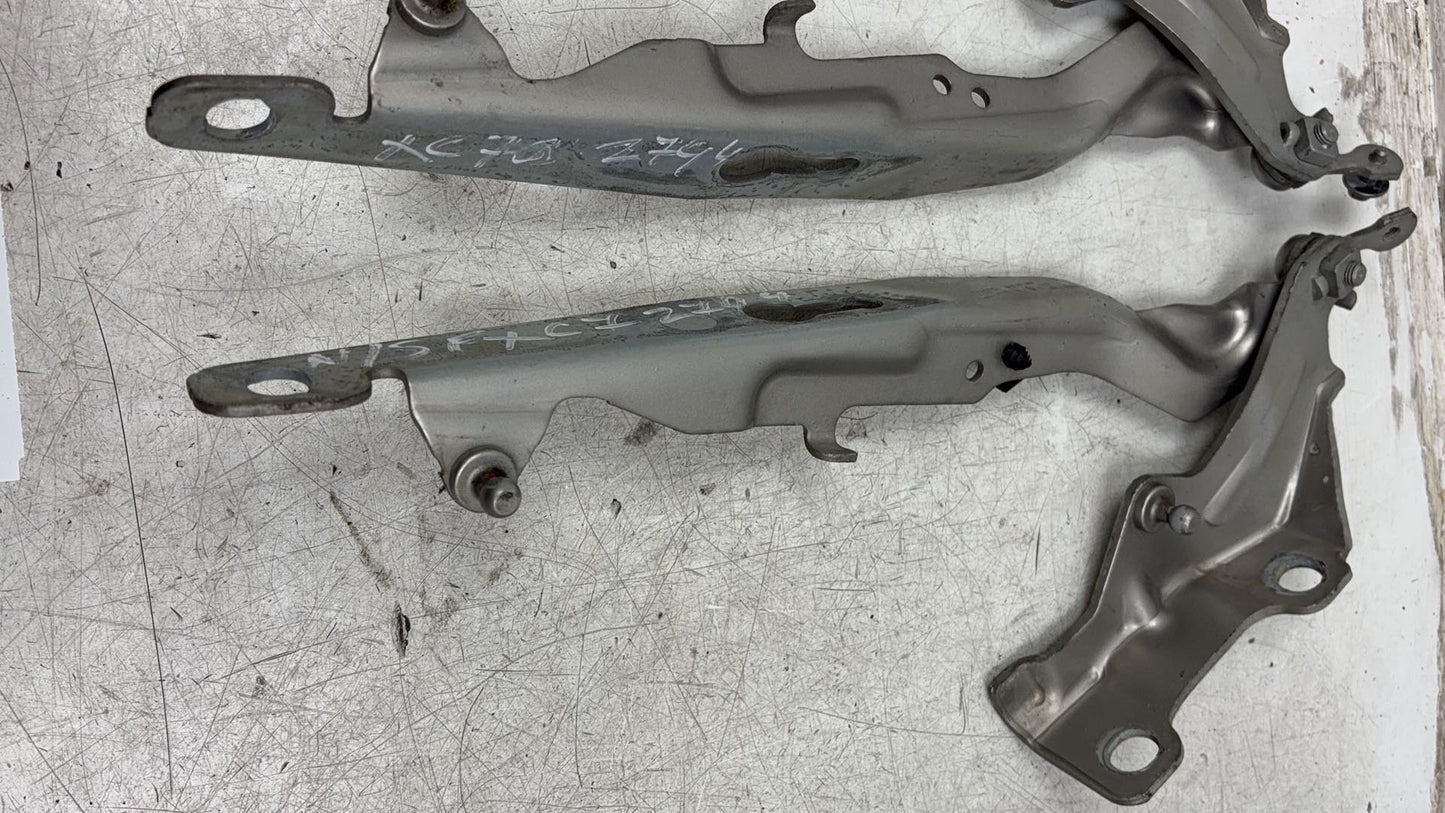 2008 - 2016 Volvo XC70 III 136 Estate Bonnet Hinge/Strut 31250186