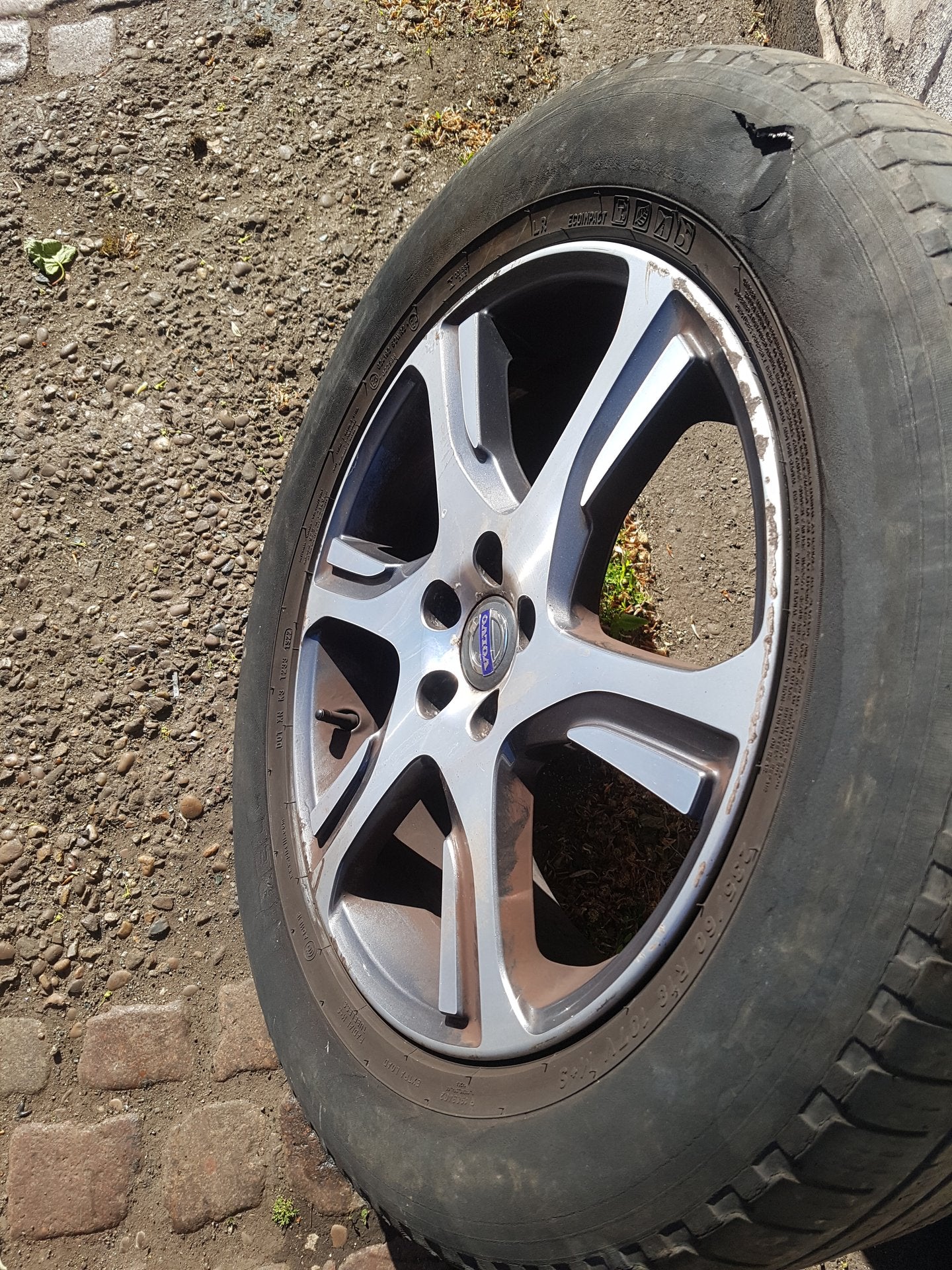 2008-2017 Volvo XC60 I 156 Alloy Wheel 31280139 VRAC Grade C