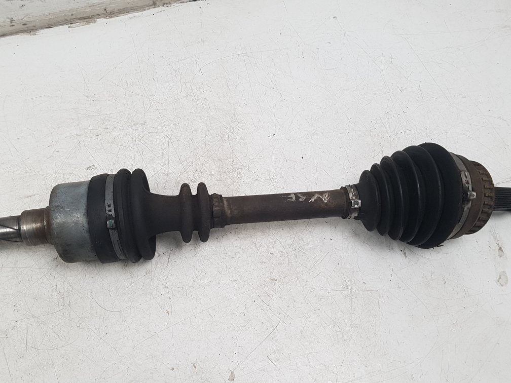 2002 Saab 9-3  Convertible Left Front Drive Axle 45 44 854