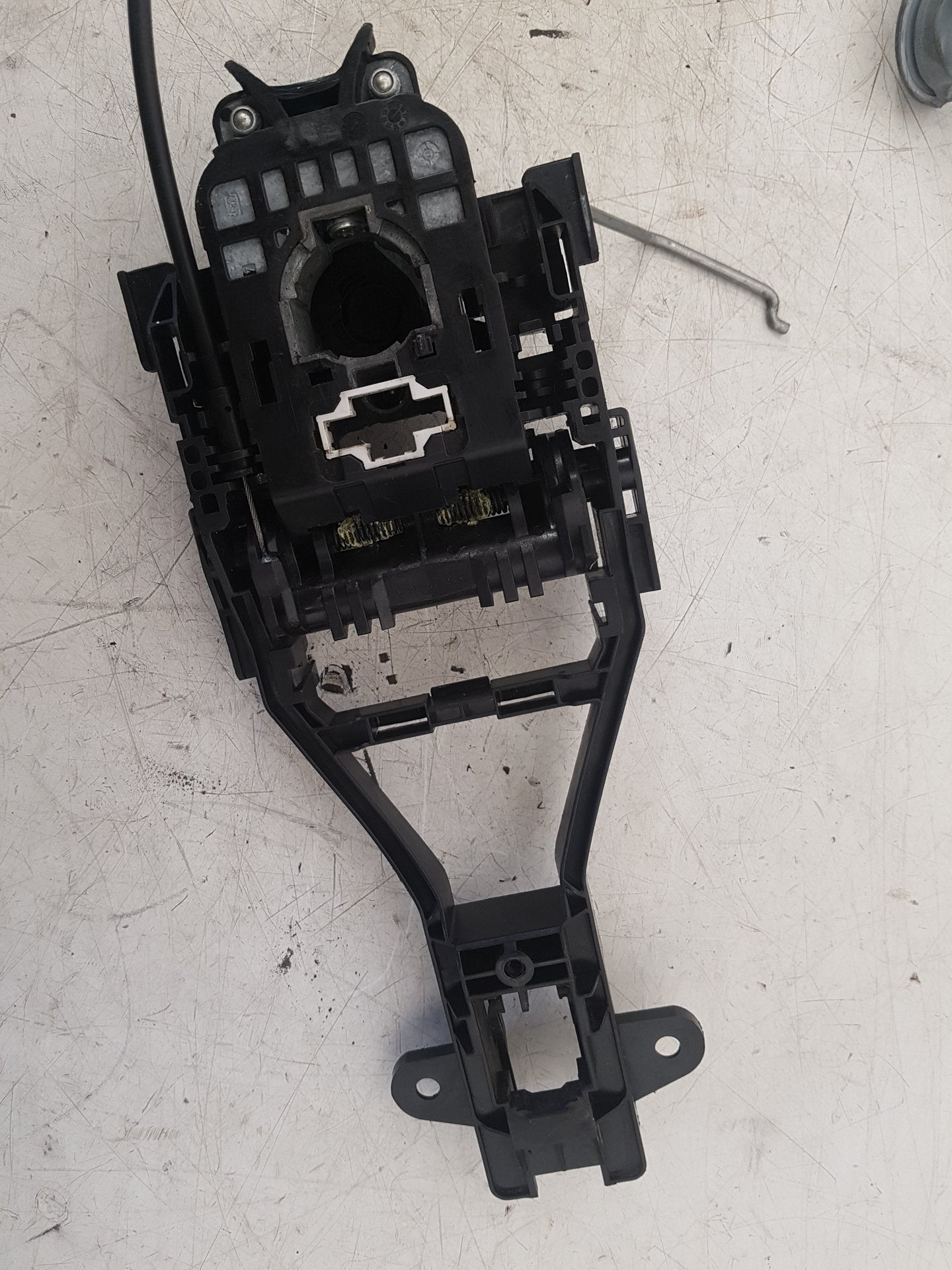 2011 - 2014 Volvo V60 I 155 Estate Left Front Door Lock Actuator 31301738