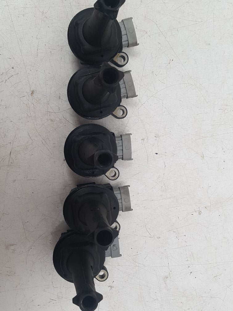 2003 - 2007 Volvo V70  Estate COIL PACK SET 30713417