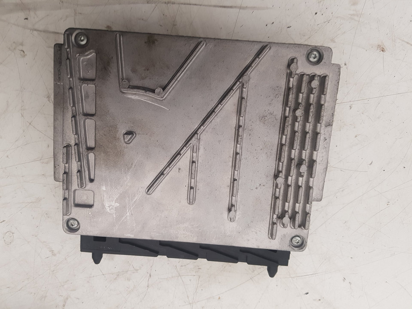 2002 - 2006 Volvo XC90  Estate Engine ECU 30637733