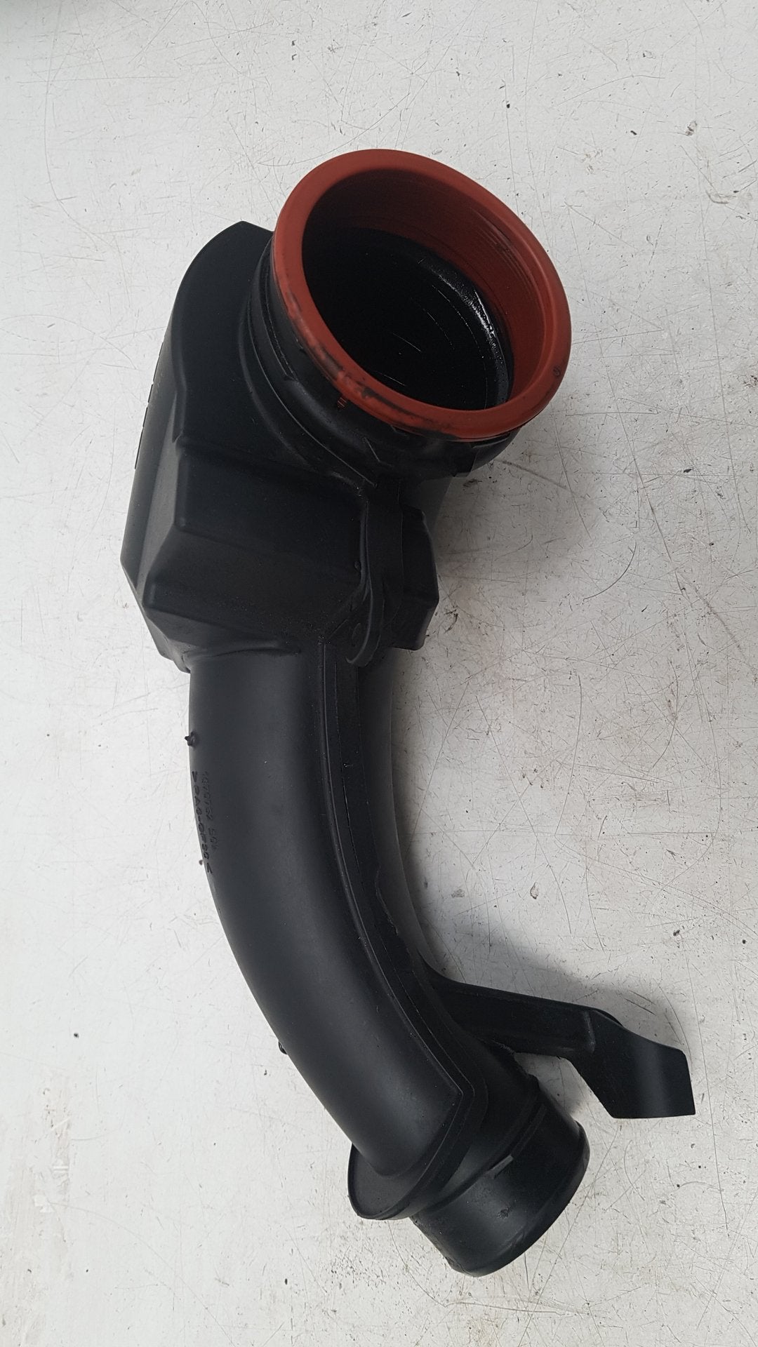 2010 - 2016 Volvo S80  Saloon LOAD AIR INTERCOOLER PIPE 31293547
