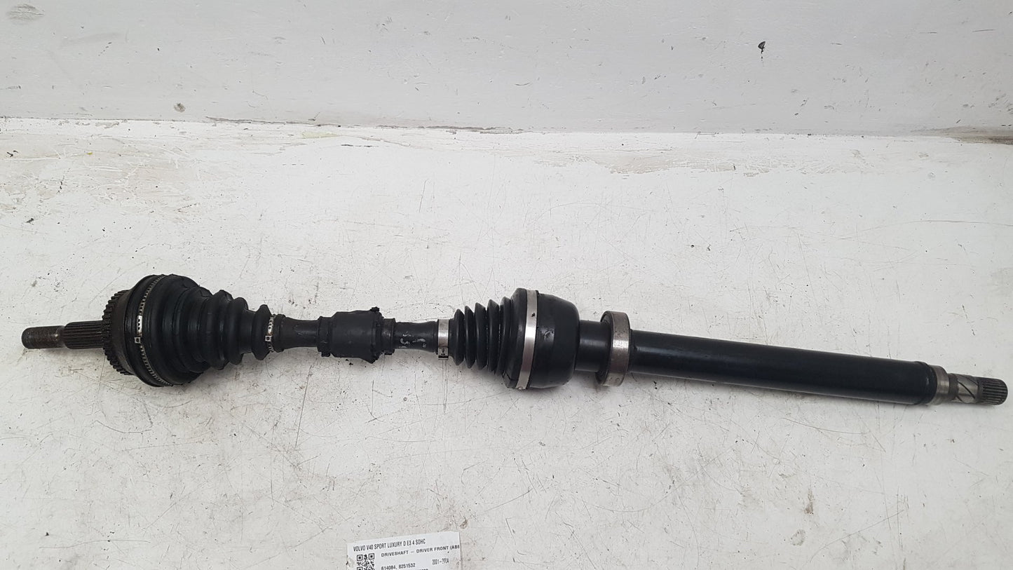 2001 - 2004 Volvo V40  Estate Driveshaft (Manual) UK Drivers Side Front. 614084