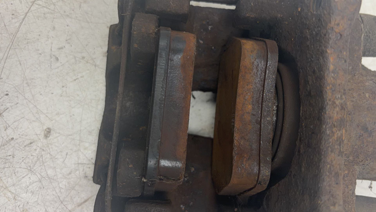 2011 - 2014 Volvo XC90  Estate Left Rear Caliper 36051712