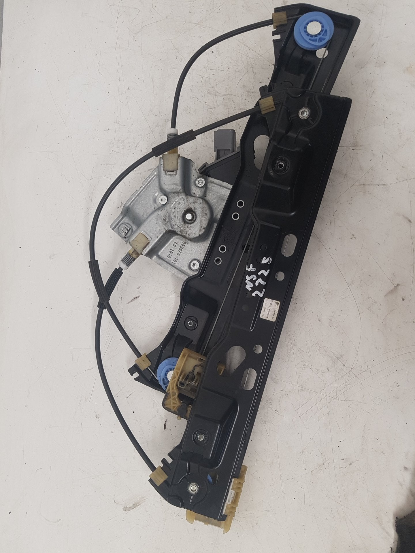2010 - 2012 Saab 9-5  Saloon WINDOW REG MOTOR (PASSENGER SIDE FRONT) 12823438