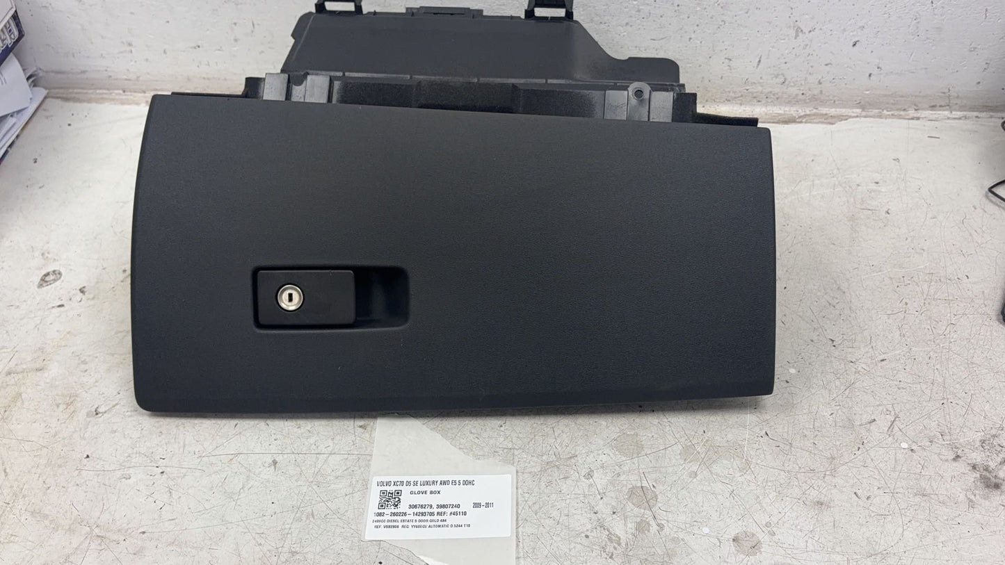 2010 Volvo XC70  Estate Glove Box 30676279